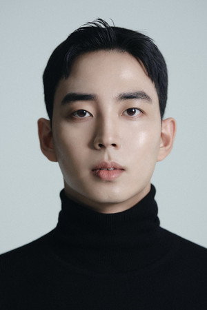 홍윤수